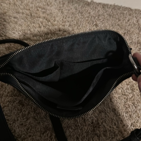 Universal Thread Crossbody Purse - Black* - Picture 4 of 5